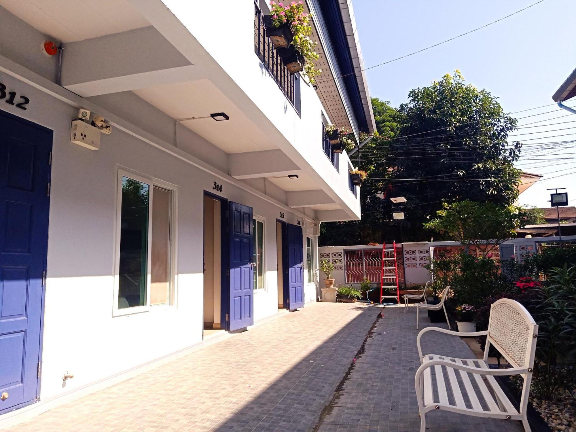 Hotel Baan Nuk Anong Chiang Rai Exterior foto