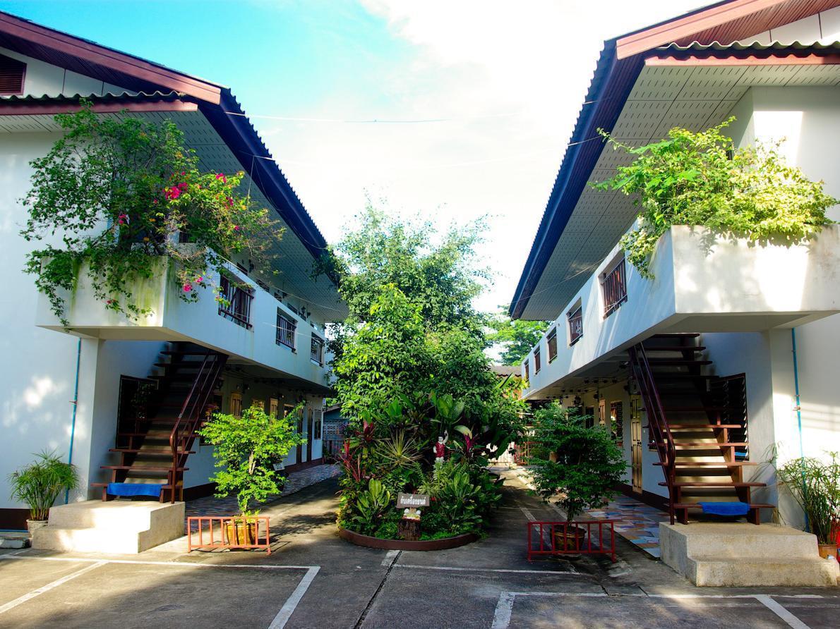 Baan Nukanong Guesthouse Chiang Rai Exterior foto