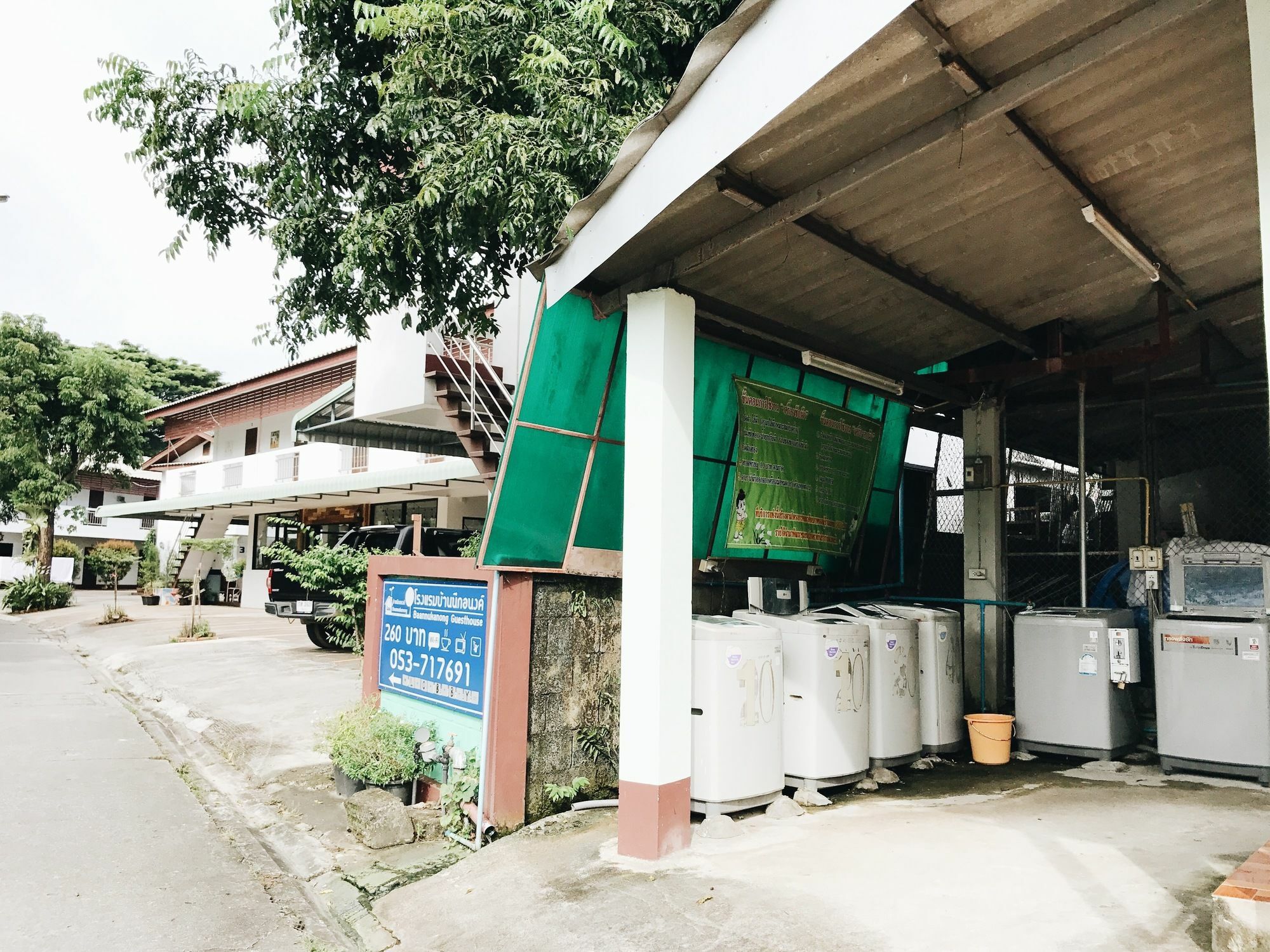 Baan Nukanong Guesthouse Chiang Rai Exterior foto